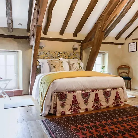 Maison Manechal Nyaraló