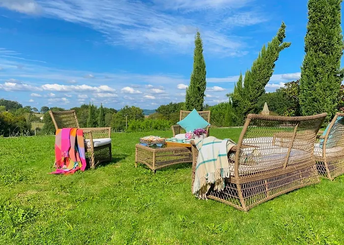 Maison Manechal * Monfaucon (Hautes-Pyrenees)