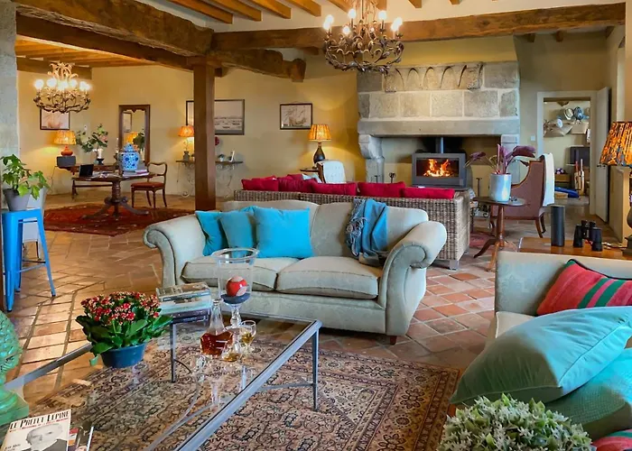 Maison Manechal בית נופש *