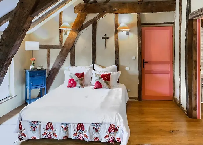 בית נופש Maison Manechal Monfaucon (Hautes-Pyrenees)