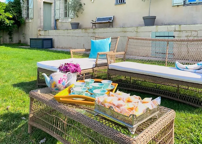 Maison Manechal * Monfaucon (Hautes-Pyrenees)