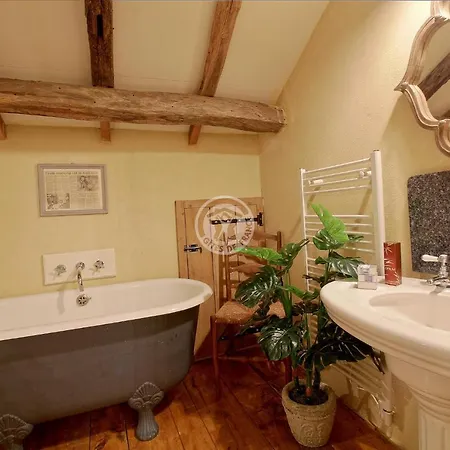 Vakantiehuis Maison Manechal Monfaucon (Hautes-Pyrenees)