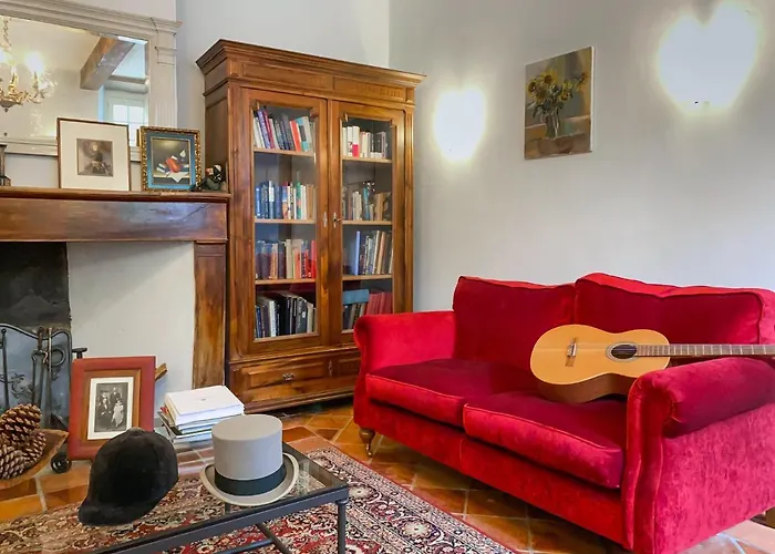 Maison Manechal Monfaucon (Hautes-Pyrenees)